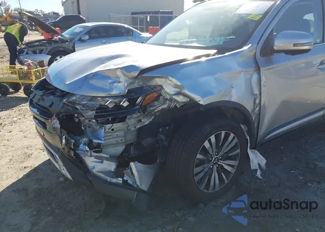 2019 Mitsubishi Outlander Sel z USA, uszkodzony, nr VIN JA4AD3A34KZ039914